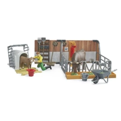 Obora dla zwierząt z figurką krowy, cielaka, rolnika i innymi akcesoriami wyposażenia obory BRUDER